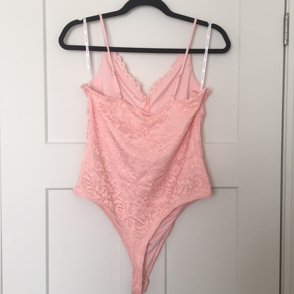 Guess SL liddie Bodysuit - Picture 2 of 5